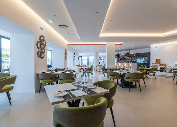 Regency Salgados Hotel & Spa